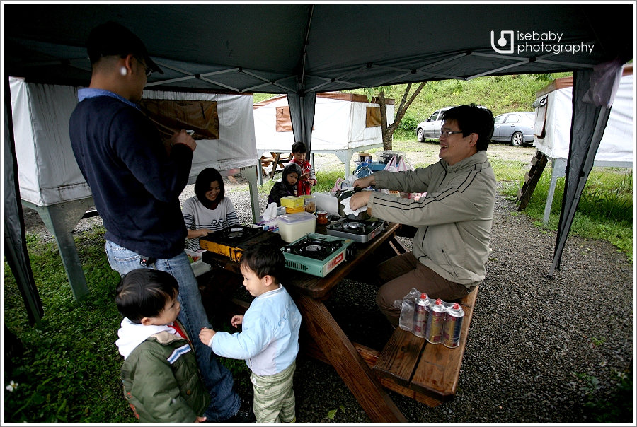 新竹左岸涼山營地，可露營還有空中帳篷免搭帳懶人露營