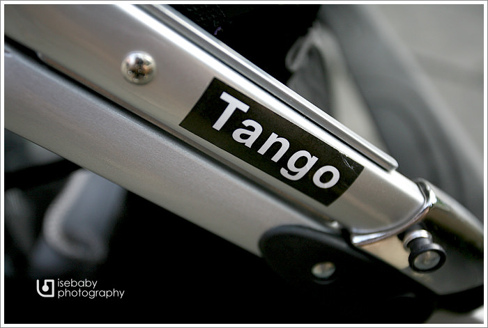 [開箱] 超吸晴的雙胞胎推車Zooper TANGO