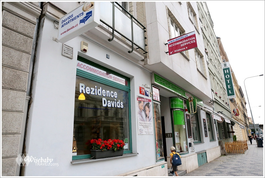 捷克 | 布拉格住宿推薦。Davids Apartments．交通便利的超值公寓