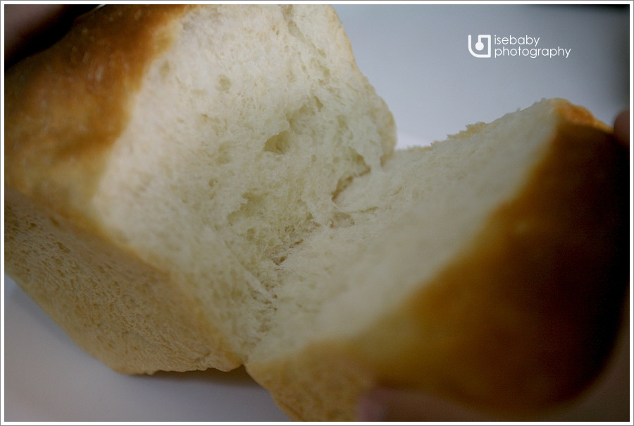[親子烘焙] 第一次用麵包機揉麵糰做吐司(6Y3M+3M)