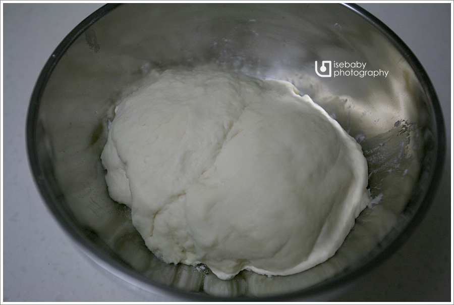 [親子烘焙] 第一次用麵包機揉麵糰做吐司(6Y3M+3M)