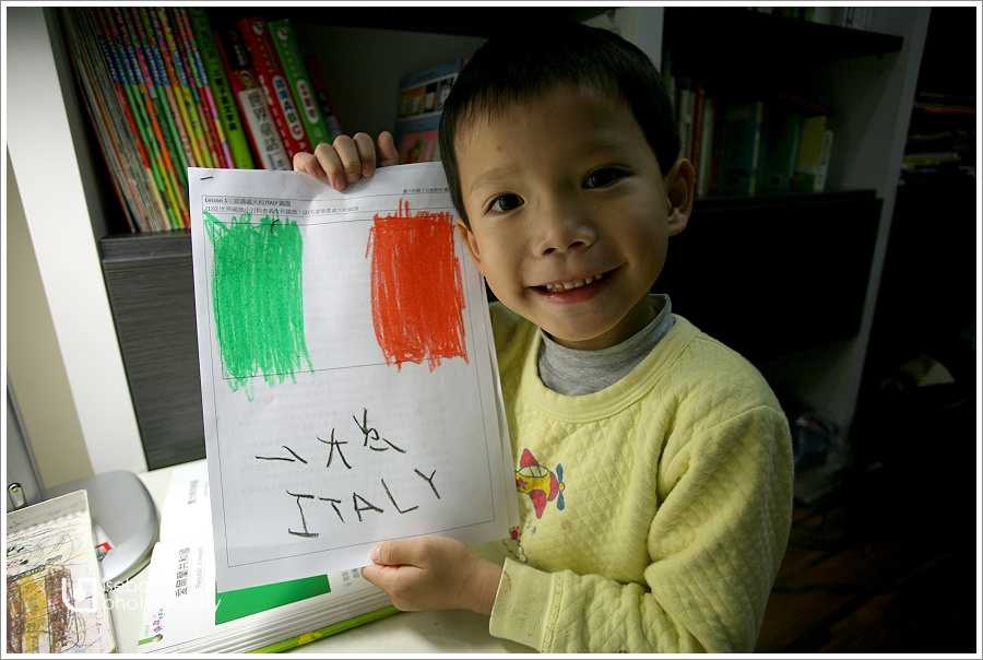 [義大利親子自助] 親子參與-認識義大利&梵蒂岡國旗