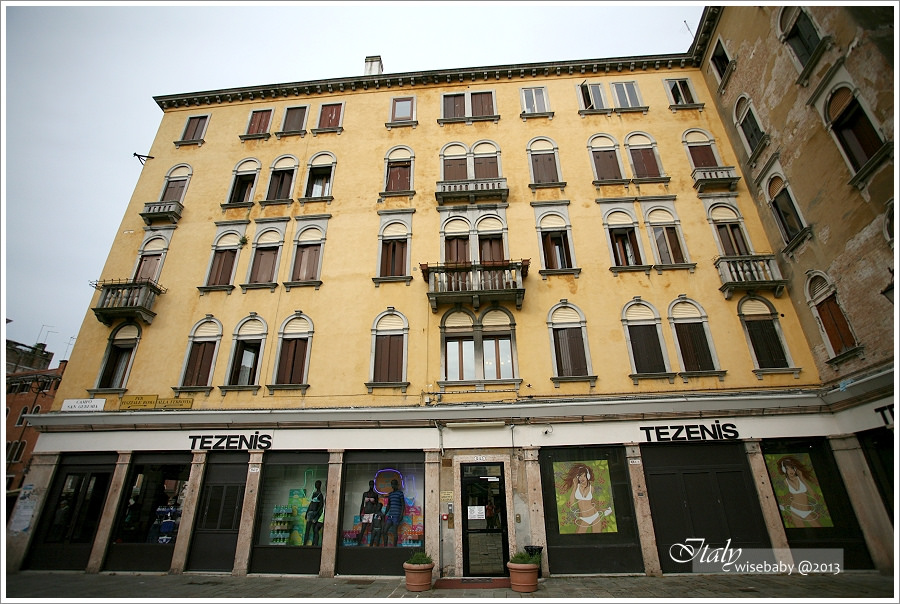 [義大利親子自助] 住宿-Venice::位置佳又乾淨的住宿選擇Alloggi Gerotto Calderan