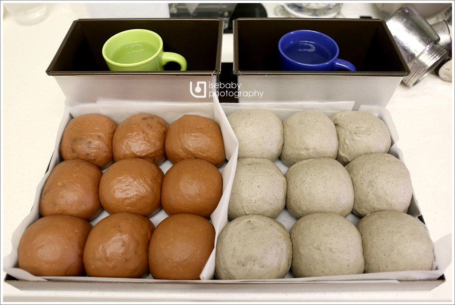 [烘焙] 105T麵包機::激推!!! 超鬆軟煉乳餐包．原味/抹茶/芝麻/巧克力/黑眼豆豆口味
