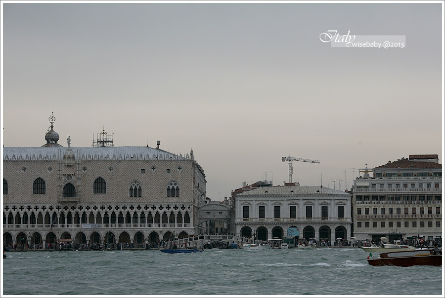 [義大利親子自助] 景點-Venice::在威尼斯遇見SWAROVSKI