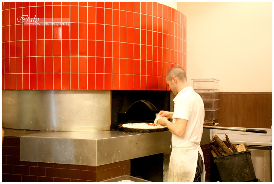 [義大利親子自助] 食記-Milano::米蘭最好吃的披薩Pizzeria Spontini